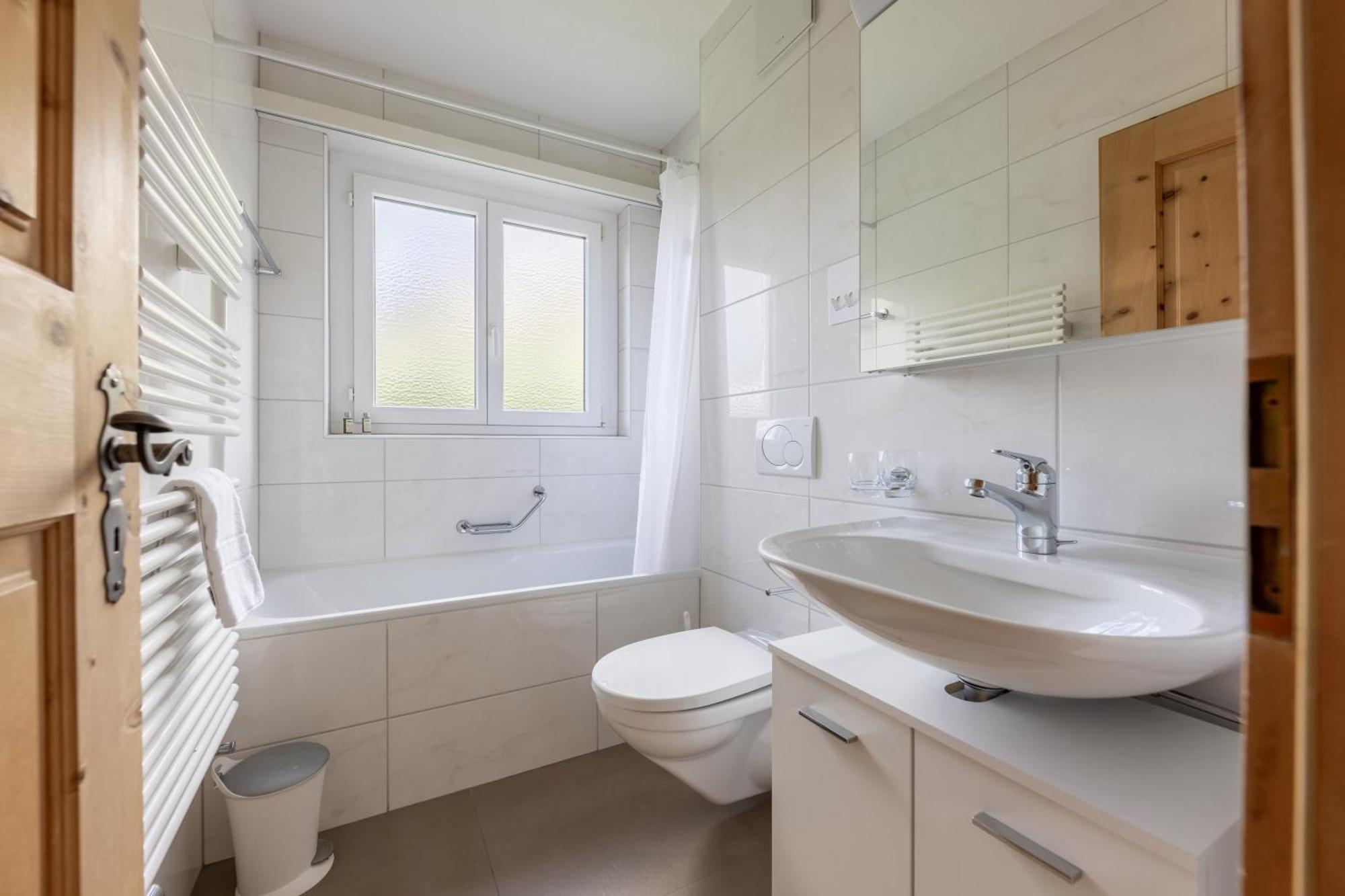 Cosy Apartment Facing Piz Rosatsch サンモリッツ エクステリア 写真