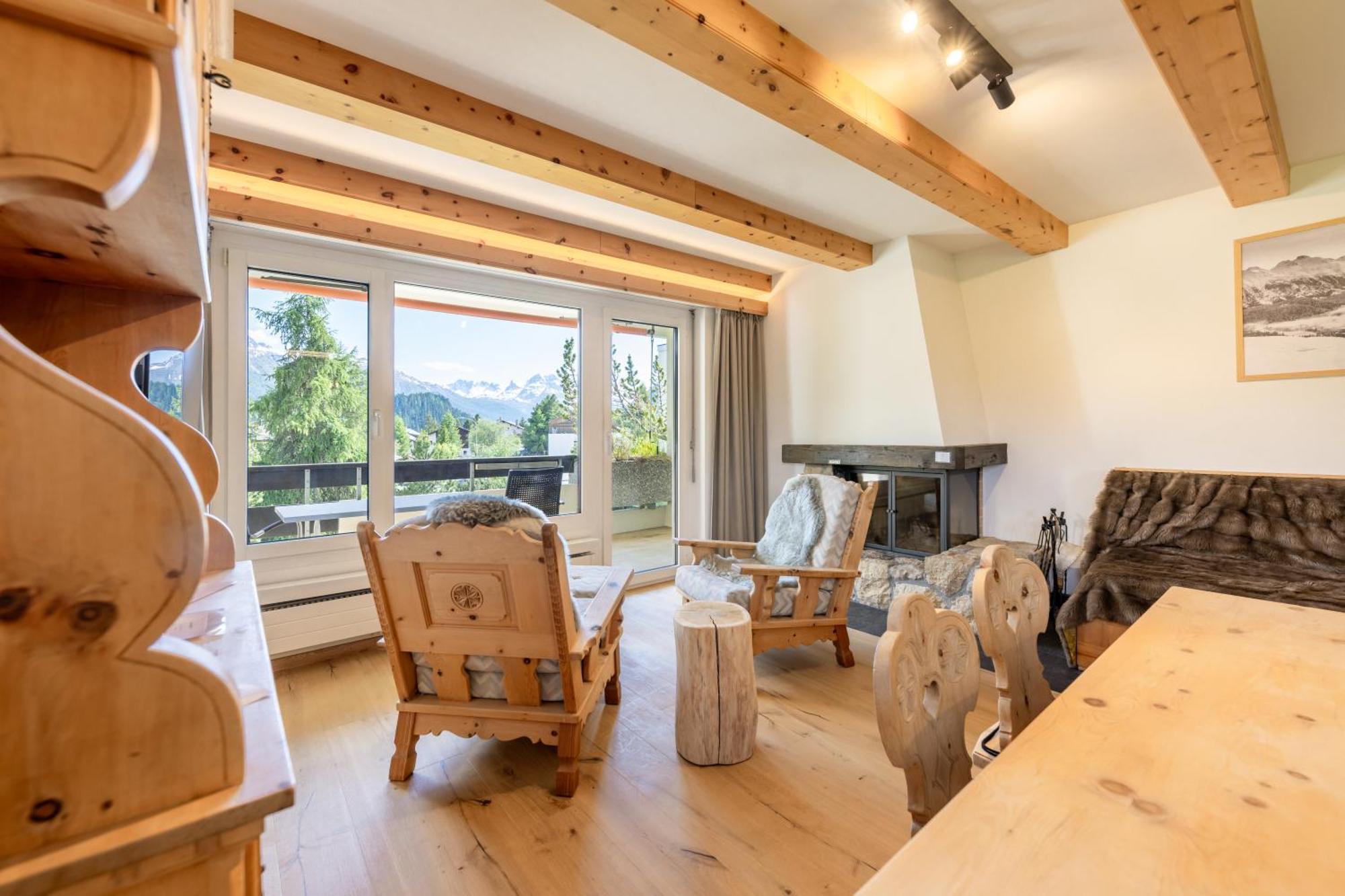 Cosy Apartment Facing Piz Rosatsch サンモリッツ エクステリア 写真