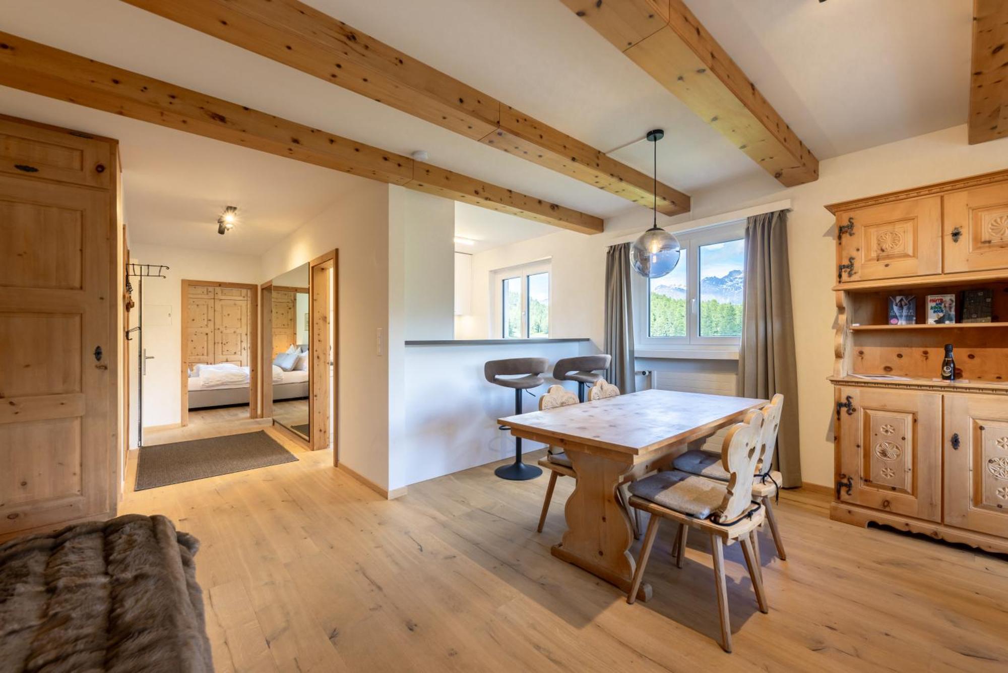 Cosy Apartment Facing Piz Rosatsch サンモリッツ エクステリア 写真